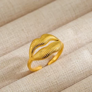 Anillo "Labios" en Acero Inoxidable y Chapado en Oro de 18K