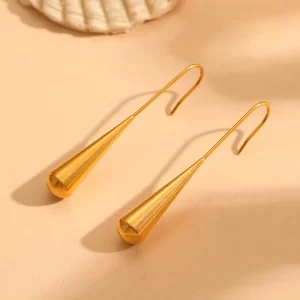 ARETES LARGOS DE GOTA EN ACERO INOXIDABLE DE TITANIO