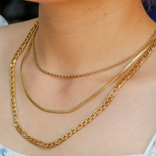 COLLAR "TRINITY" SET DE 3 CADENAS EN ACERO INOXIDABLE