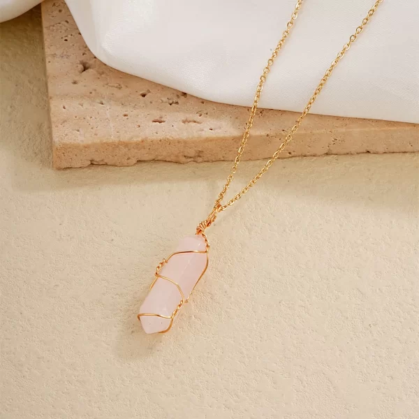 Circe Rosa COLLAR “CIRCE” CON CUARZO ROSA (PIEDRA NATURAL) EN ACERO INOXIDABLE ...