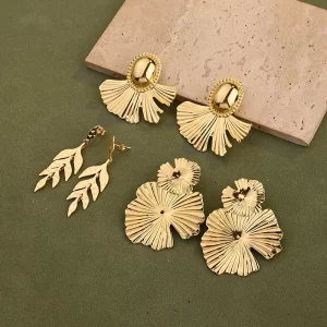 Alternative view of Aretes "Palma" en Acero Inoxidable y Chapado en Oro de 18K