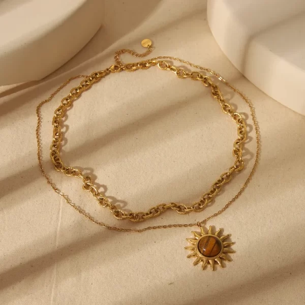 Collar de Cadena Doble "Jordania" en Acero Inoxidable y Chapado en Oro de 18K - Imagen 2