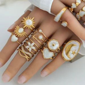 Alternative view of Anillo "Stardust" Blanco en Acero Inoxidable y Chapado en Oro de 18K