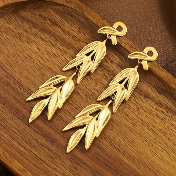 Aretes "Trigo" en Acero Inoxidable de Titanio