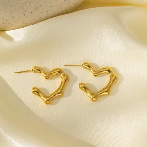 Aretes "Open Heart" en Acero Inoxidable y Chapado en Oro de 18K