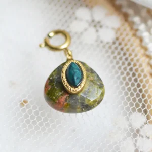 Charm de Unaquita (Piedra Natural) en Acero Inoxidable y Chapado en Oro de 18K