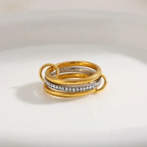 Alternative view of Anillo"Bagues 3" en Acero Inoxidable y Chapado en Oro de 18K