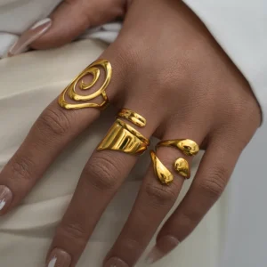 Alternative view of Anillo"Griffe" en Acero Inoxidable y Chapado en Oro de 18K