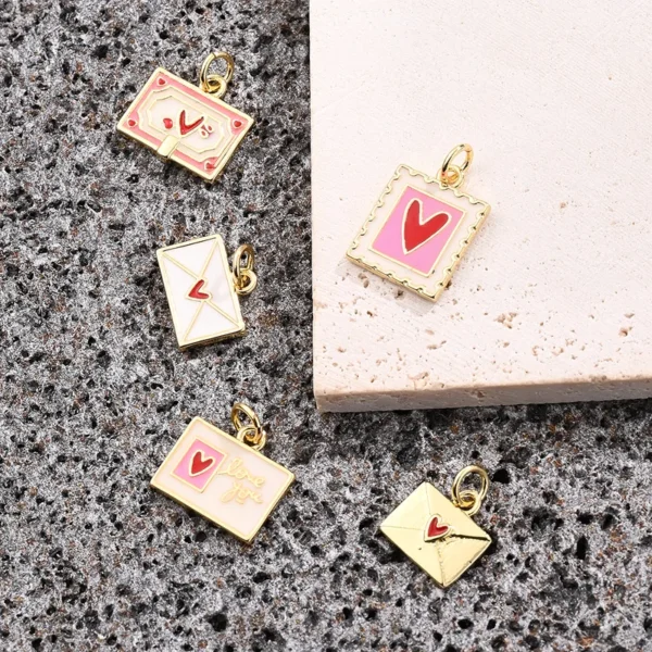 Charm "Mensaje" en Cobre y chapado en Oro de 18K - Imagen 2