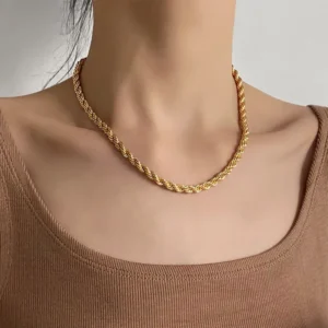 Collar de Cadena Torcida Gruesa (6mm) en Acero Inoxidable de Titanio y Chapado en Oro de 18K