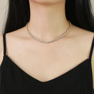 Gargantilla "Zarina" con Zirconias grado AAA en Acero Inoxidable y Chapado en Oro de 18K