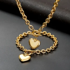 Set de Collar y Pulsera de Eslabón con Colgante de Corazón en Acero Inoxidable Dorado