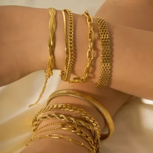 Alternative view of Pulsera "Twisted Rope" en Acero Inoxidable Dorado