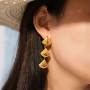 Aretes Largos "Mermaid" en Acero Inoxidable y Chapado en Oro de 18K