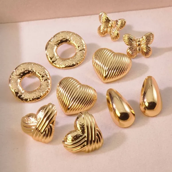Aretes "Tear" en Acero Inoxidable Dorado - Imagen 3