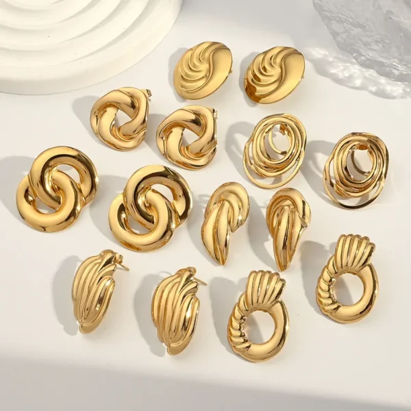 Aretes "Yunnan" en Acero Inoxidable Dorado - Imagen 2