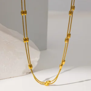 Collar Multicadena "Pods" en Acero Inoxidable Dorado