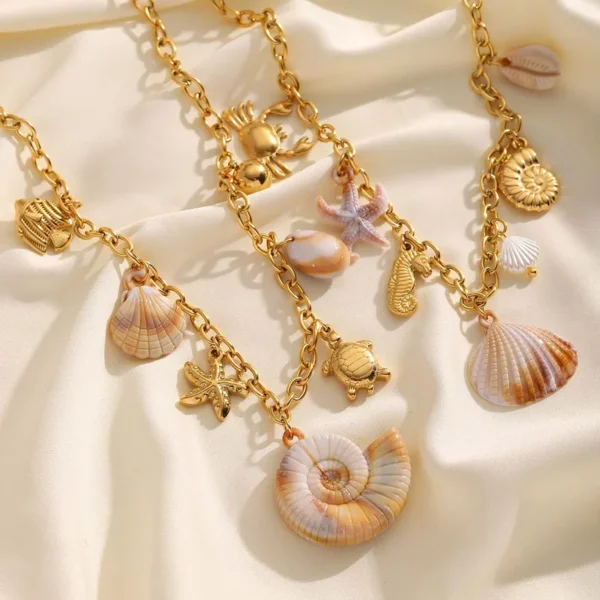 Collar "Vacances"en Acero Inoxidable y Chapado en Oro de 18K - Imagen 2