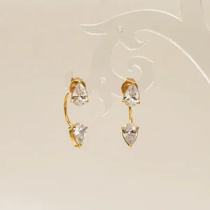 Alternative view of Aretes "Diamonds" con Zirconias en Acero Inoxidable y Chapado en Oro de 18K