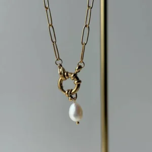 Alternative view of Collar "Single Pearl" con Perla Natural de Agua Dulce en Acero Inoxidable Dorado