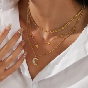 Collar Multicadena "Night Sky" en Acero Inoxidable y chapado en oro de 18K