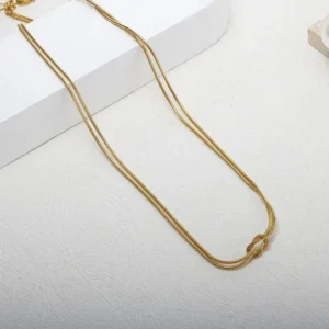 Alternative view of Collar "Knot" en Acero Inoxidable de Titanio