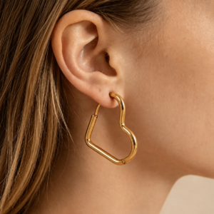 ARRACADAS "HEART" EN ACERO INOXIDABLE Y CHAPADO EN ORO DE 18K