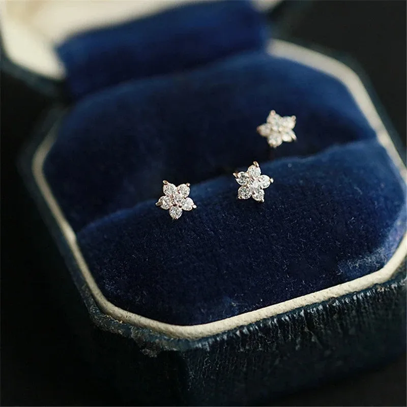Aretes Stud "Twinkle"con Zirconias en Plata 925 y Chapado en Oro de 18K