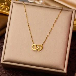 Alternative view of Collar "Two Hearts" en Acero Inoxidable y Chapado en Oro de 18K