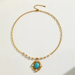 Alternative view of Collar "Ucrania" en Acero Inoxidable y Chapado en Oro de 18K