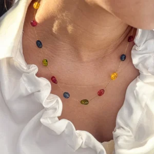Collar "Candy"con Piedras Naturales en Acero Inoxidable y Chapado en Oro de 18K