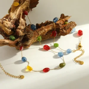 Alternative view of Collar "Candy"con Piedras Naturales en Acero Inoxidable y Chapado en Oro de 18K