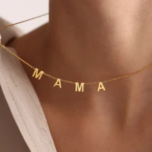 Collar "Mamá" en Acero Inoxidable y Chapado en Oro de 18K