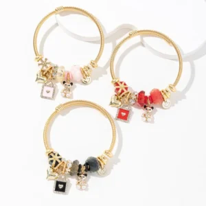 Alternative view of Brazalete con Charms "Girl" en Acero Inoxidable Dorado
