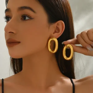 Aretes "Donna" en Acero Inoxidable Dorado