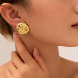 Alternative view of Aretes Circulares con Espiral en Acero Inoxidable de Titanio