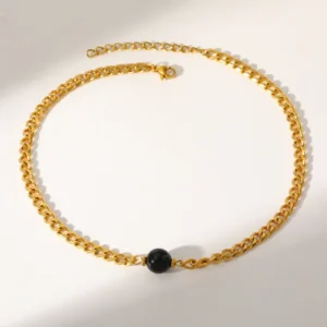 Alternative view of Collar "Black Moon" en Acero Inoxidable y Chapado en Oro de 18K