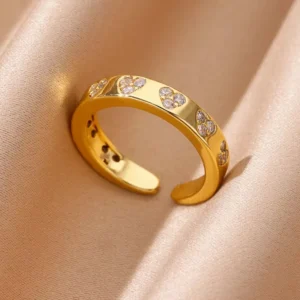 Alternative view of Anillo "Love Spell" con Piedra Natural en Acero Inoxidable y chapado en Oro de 18K