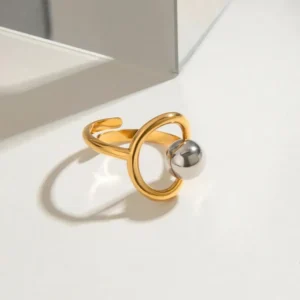 Alternative view of Anillo "Sphera" en Acero Inoxidable Dorado