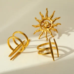 Alternative view of Anillo "Paralelas Mini" en Acero Inoxidable y Chapado en Oro de 18K