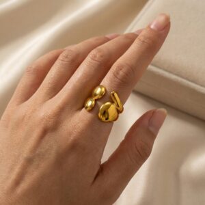 Anillo "Ligora" en Acero Inoxidable y Chapado en Oro de 18K