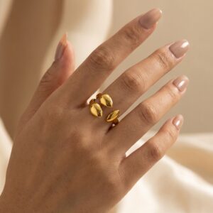 Anillo "Morpha" en Acero Inoxidable y Chapado en Oro de 18K