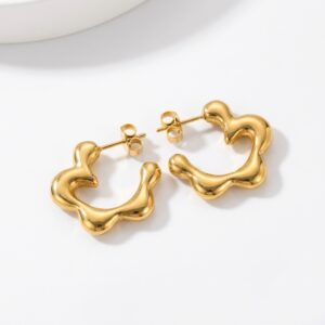 Aretes "Nerine" en Acero Inoxidable y Chapado en Oro de 18K