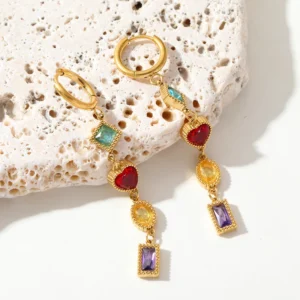 Aretes "Chromia" en Acero Inoxidable y Chapado en Oro de 18K