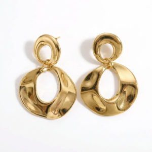 Aretes "Nerume" en Acero Inoxidable y Chapado en Oro de 18K