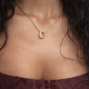 Alternative view of Collar "Wheel" en Acero Inoxidable y Chapado en Oro de 18K