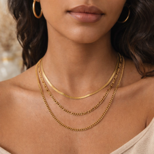 Collar Multicadena "Tristana" en Acero Inoxidable y Chapado en Oro de 16K