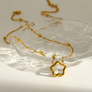 Alternative view of Collar "Twinkle" en Acero Inoxidable y Chapado en Oro de 18K