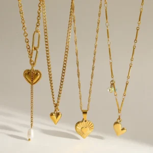 Alternative view of Collar con colgante de Corazón y Perla en Acero Inoxidable y Chapado en Oro