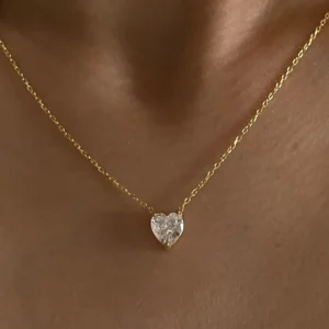 Collar "Diamond Heart" en Acero Inoxidable y Chapado en Oro de 18K